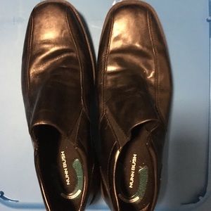 Men's dress shoes